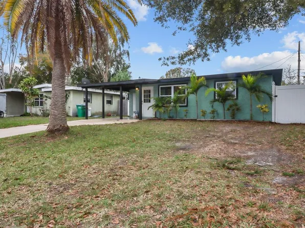 11950 102nd St, Largo, FL 33773
