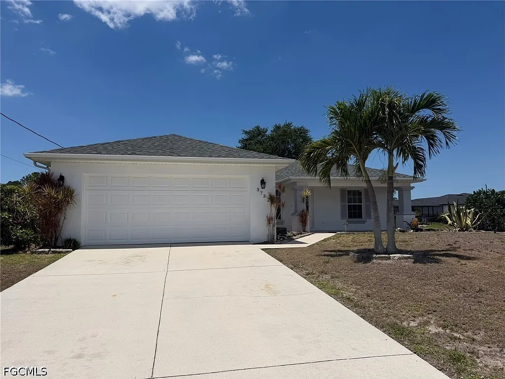 3 bed, 2.0 bath, 1408 sqft, $1,900 — Photo 4