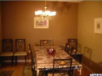 4th image of 460 Oak St APT 206