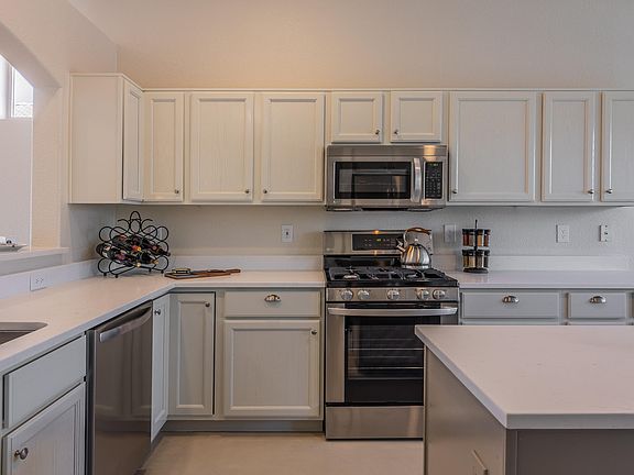 2nd image of 5265 N Via La Doncella
