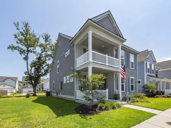 2052 Kemmerlin St, Johns Island, SC 29455