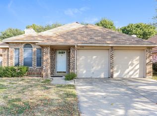 2740 Salado Trl, Fort Worth, TX 76118