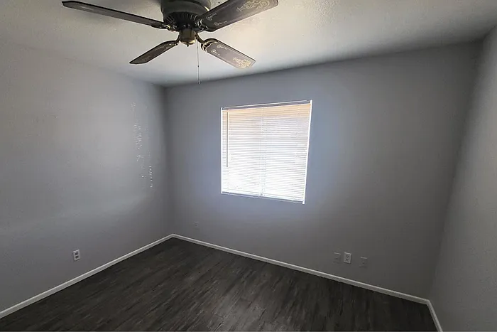 756 E Granada Ave — Photo 16