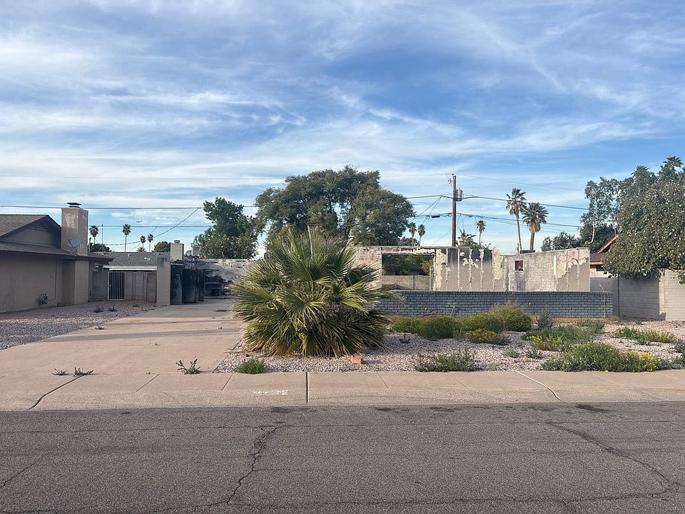 1st image of 1138 E Del Rio Dr