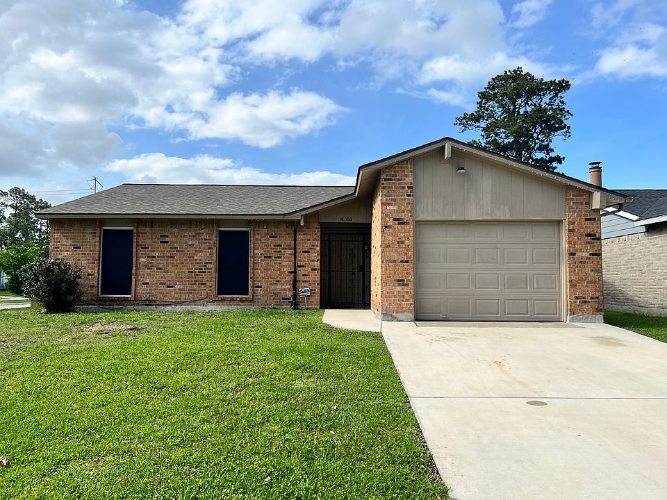 1st image of 14003 Hollow Pines Ct