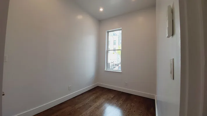 Rented by Corcoran | media 15