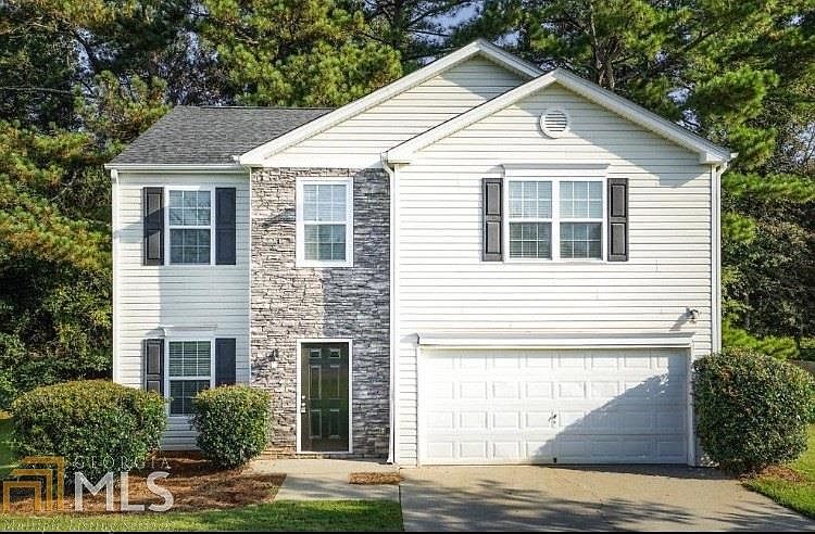 1st image of 32 Glenabbey Dr