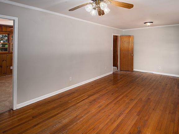 livingRoom1-02_07292022