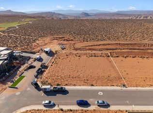 80 S Sand Hollow Rd, Hurricane, UT 84737