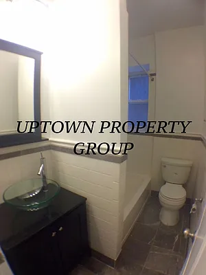 Rented by Uptown Property Group | media 16