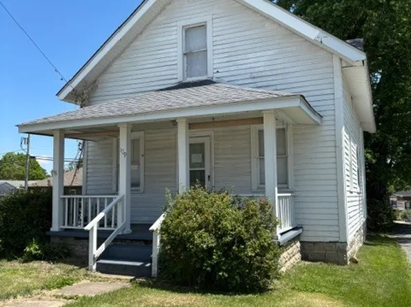 109 N Washington St, Bainbridge, IN 46105