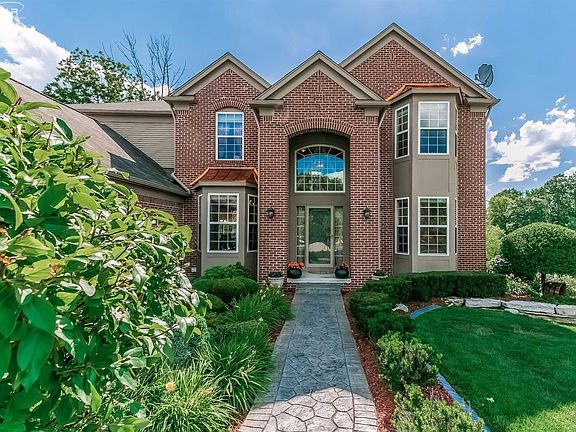 5th image of 6320 Moonstone Dr
