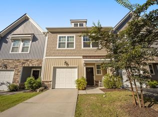 206 Vista Creek Pl, Cary, NC 27511