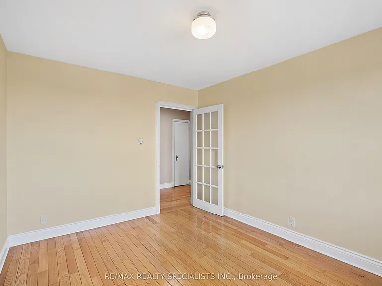 2697 Lake Shore Blvd W #25 — Photo 30