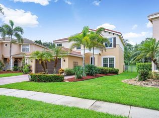 8171 Emerald Winds Cir, Boynton Beach, FL 33473