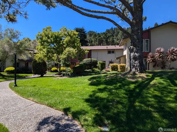 1129 Oddstad Blvd, Pacifica, CA 94044