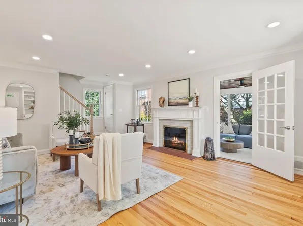 620 Melrose St, Alexandria, VA 22302