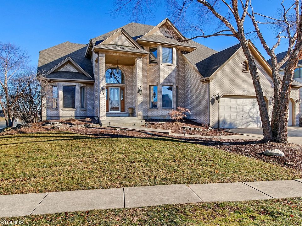 1st image of 13221 S Lakepoint Dr