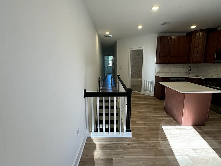 2209 Tasker St #2 — Photo 5