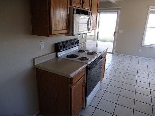 4th image of 8414 W Orchid Ln