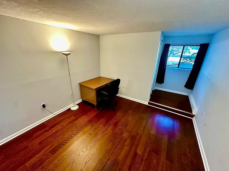 1205 Grafton St #B18 — Photo 20
