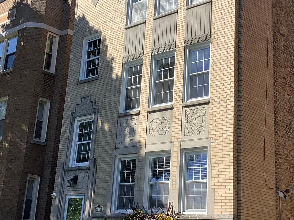 1st image of 4826 Elm St APT 2