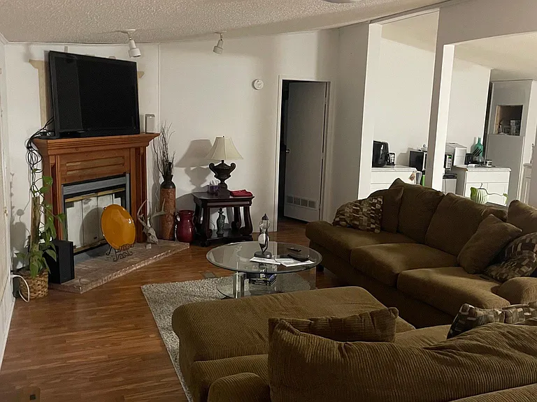 470 Richardson Rd — Photo 7