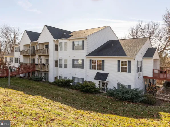 4061 Rose Bud Ct #61, Edinburg, VA 22824