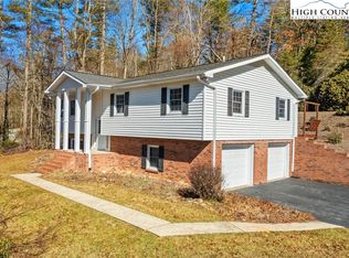 260 Laurel Gap Ridge Rd, Boone, NC 28607