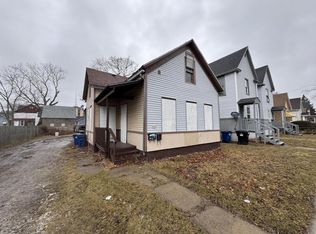 520 Randolph St, Racine, WI 53404