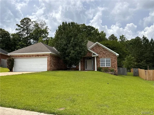 4840 Crosshill Ln, Northport, AL 35473