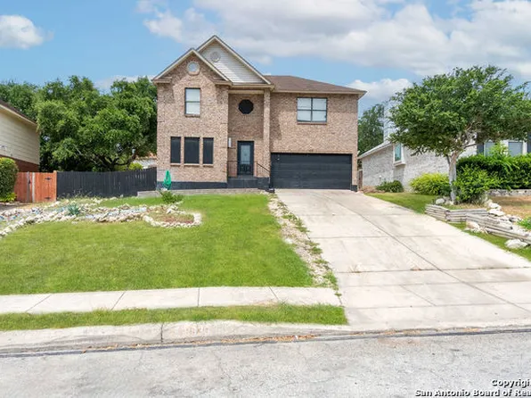 8838 STAR CREEK DR, San Antonio, TX 78251