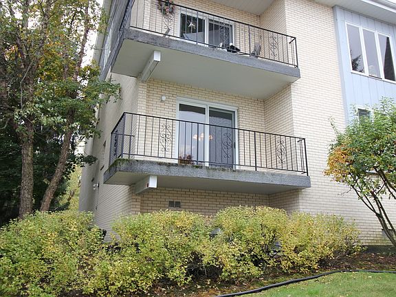2nd image of 7911 W 157th St APT 1E