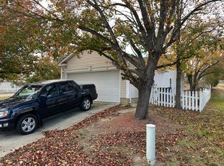 711 Quartz Dr, Durham, NC 27703