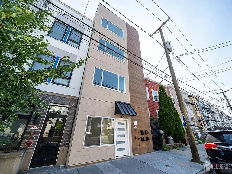 67 Virginia Ave #3 — Photo 17