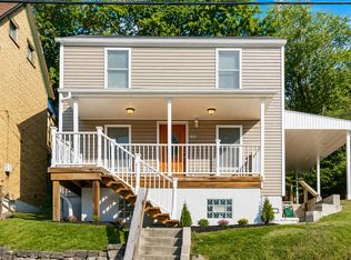 635 Valley St #2, Oakmont, PA 15139