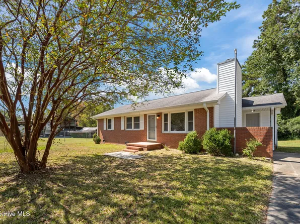 2503 Country Club Rd, Jacksonville, NC 28546