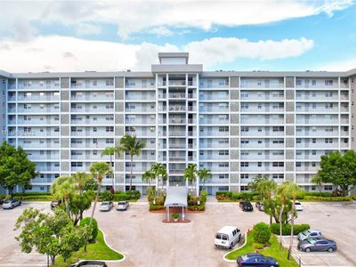 4015 W Palm Aire Dr APT 605, Pompano Beach, FL, 33069