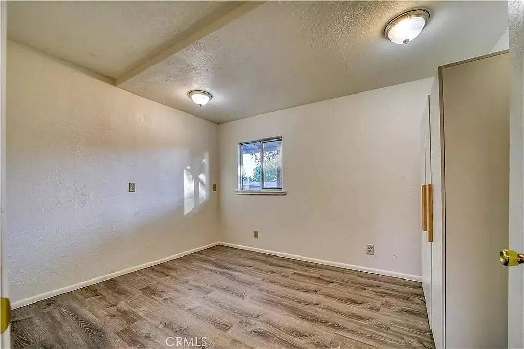 3 bed, 1009 sqft, $2,800 — Photo 3