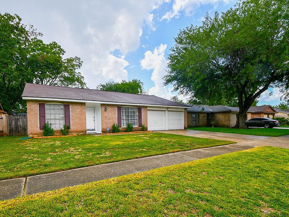 1st image of 7927 Lawn Wood Ln
