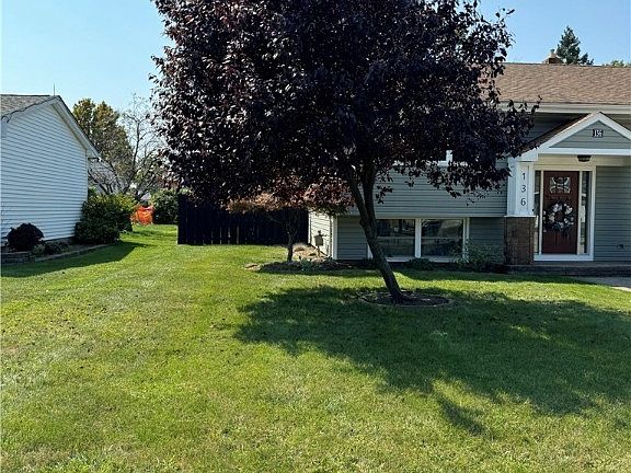 4th image of 136 Lakehurst Dr