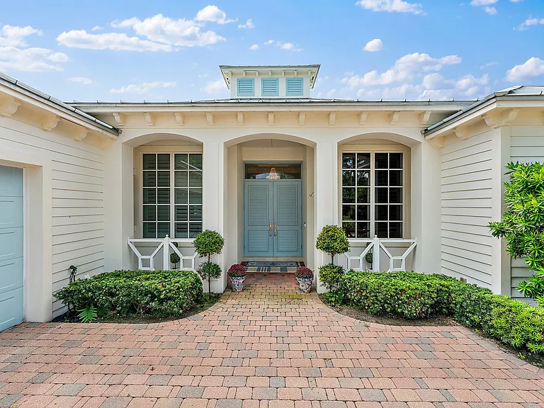 4 Tradewinds Cir — Photo 10