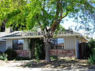 7350 Flowerwood Way, Sacramento, CA 95831