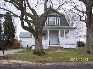 320 Lincoln Ave, Pleasantville, OH