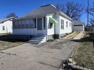 108 N 4th St, Tonkawa, OK 74653