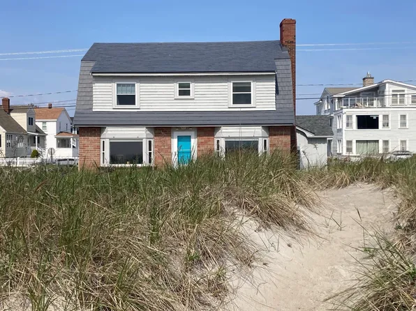 99 OCEAN Drive, Seabrook, NH 03874