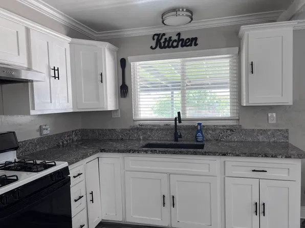 1409 Dorian Dr, Bakersfield, CA 93304