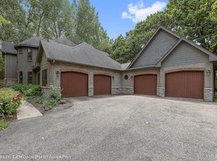 4N590 Pathfinder Dr, Elburn, IL 60119