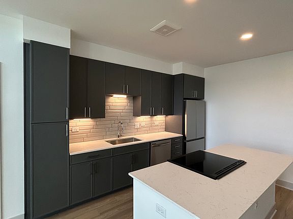 5th image of 23301 E Dry Creek Cir #4-310