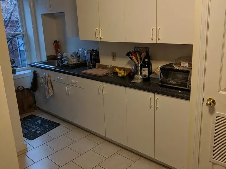 37 Cooper St #3 — Photo 3